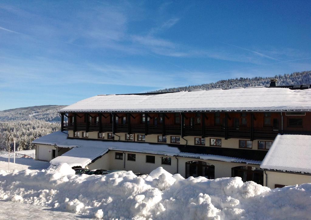 Hotel Club Le Risoux Bois-dʼAmont المظهر الخارجي الصورة